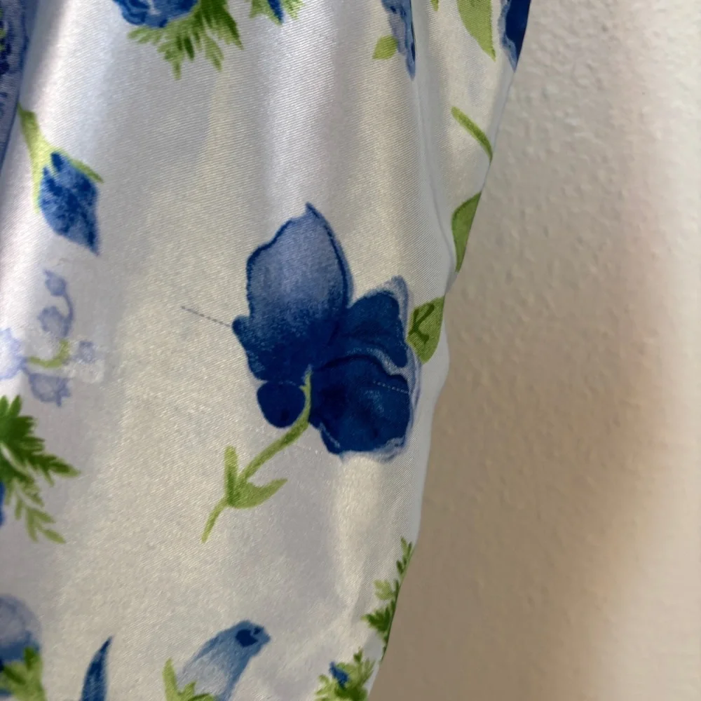 Vintage Pastel Blue Floral Satin Chemise - Picture 6 of 7